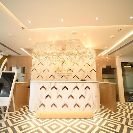 Hotel Gold In Leaf Алигарх Экстерьер фото